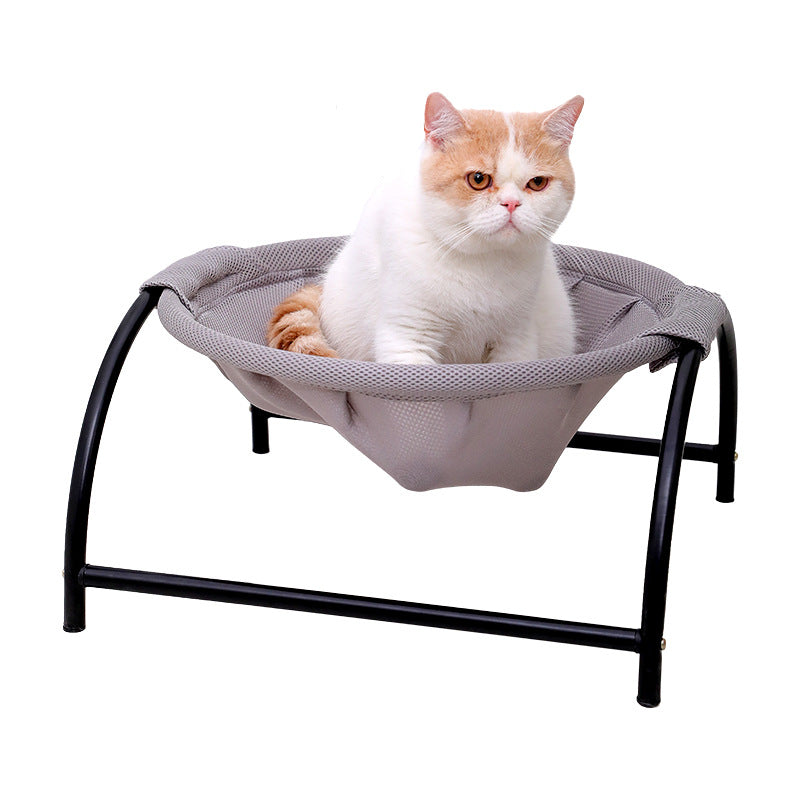 Breathable pink and gray pet camping beds with reinforced nylon and steel frame, size 43x43x24cm